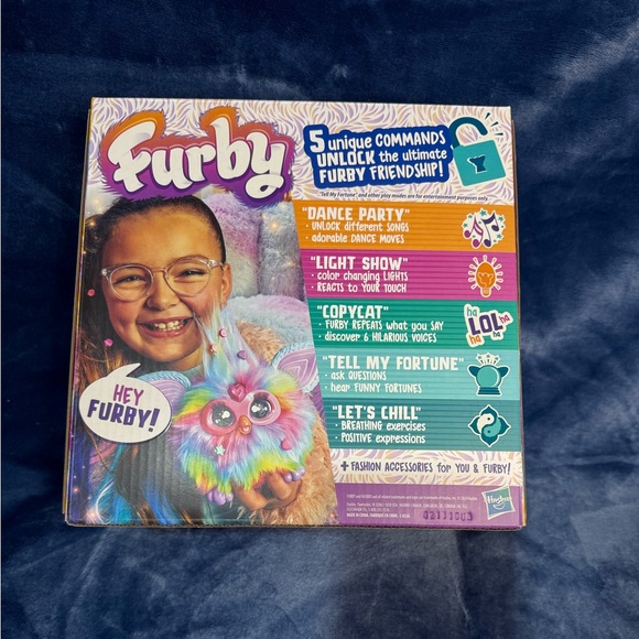 Hasbro Furby - Pink and Multicolor Tie Dye Kids New Pet - Picture 2 of 3